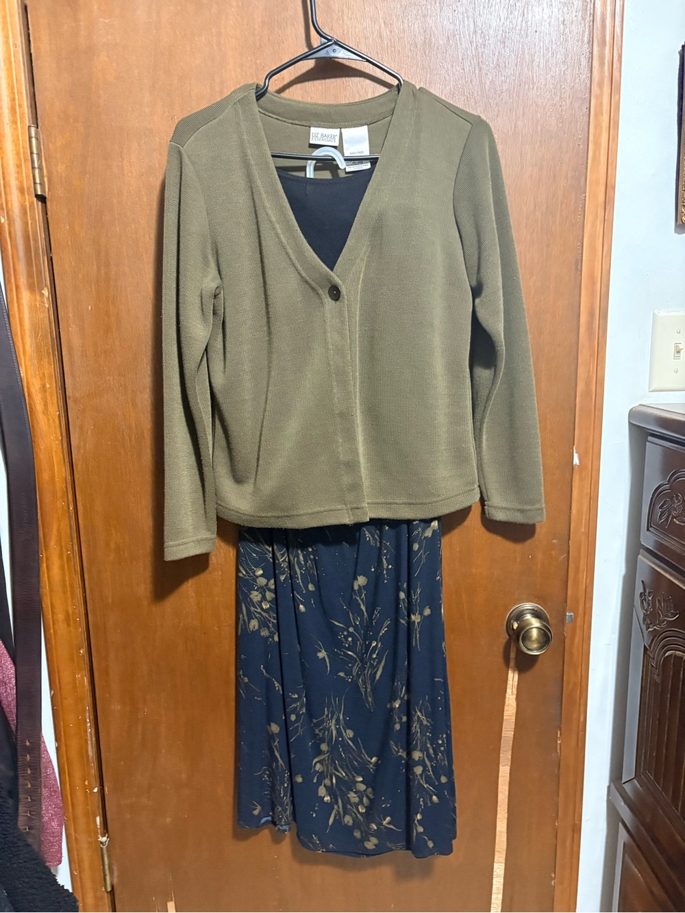 Liz Baker Olive Green V-Neck Single-Button Cardigan/shirt with skirt